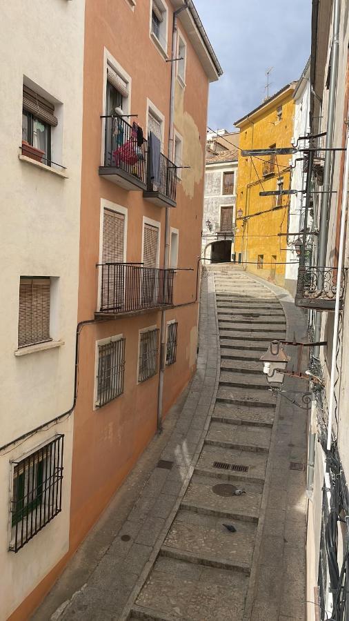 Ateneo Cuenca Suites Con Cocina En El Casco Historico Exterior photo
