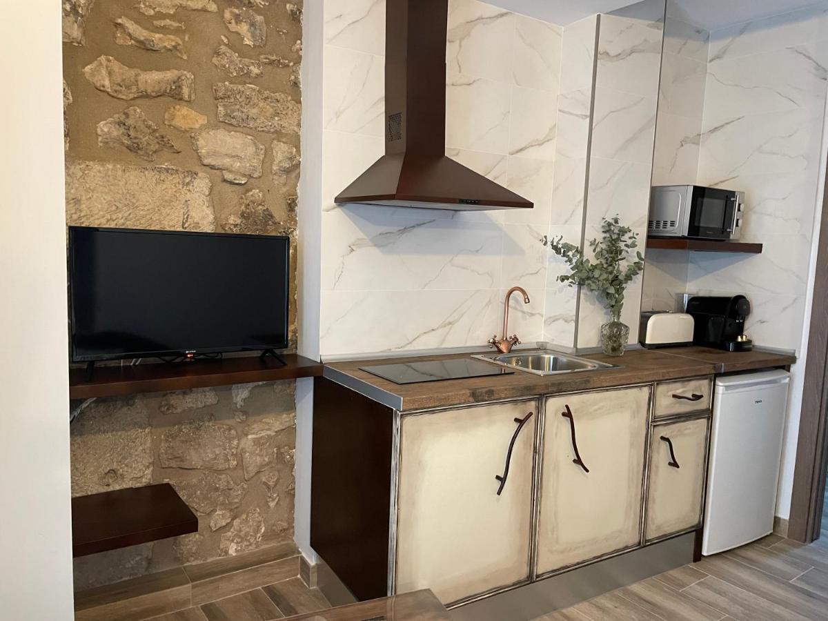 Ateneo Cuenca Suites Con Cocina En El Casco Historico Exterior photo